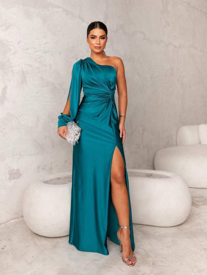 Robe en satin de luxe pour femme